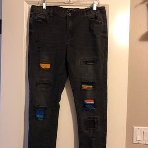 L&B Black Distressed Jeans